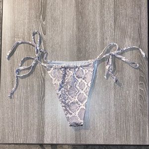 Frankies Bikinis Tavi Bottom - Python